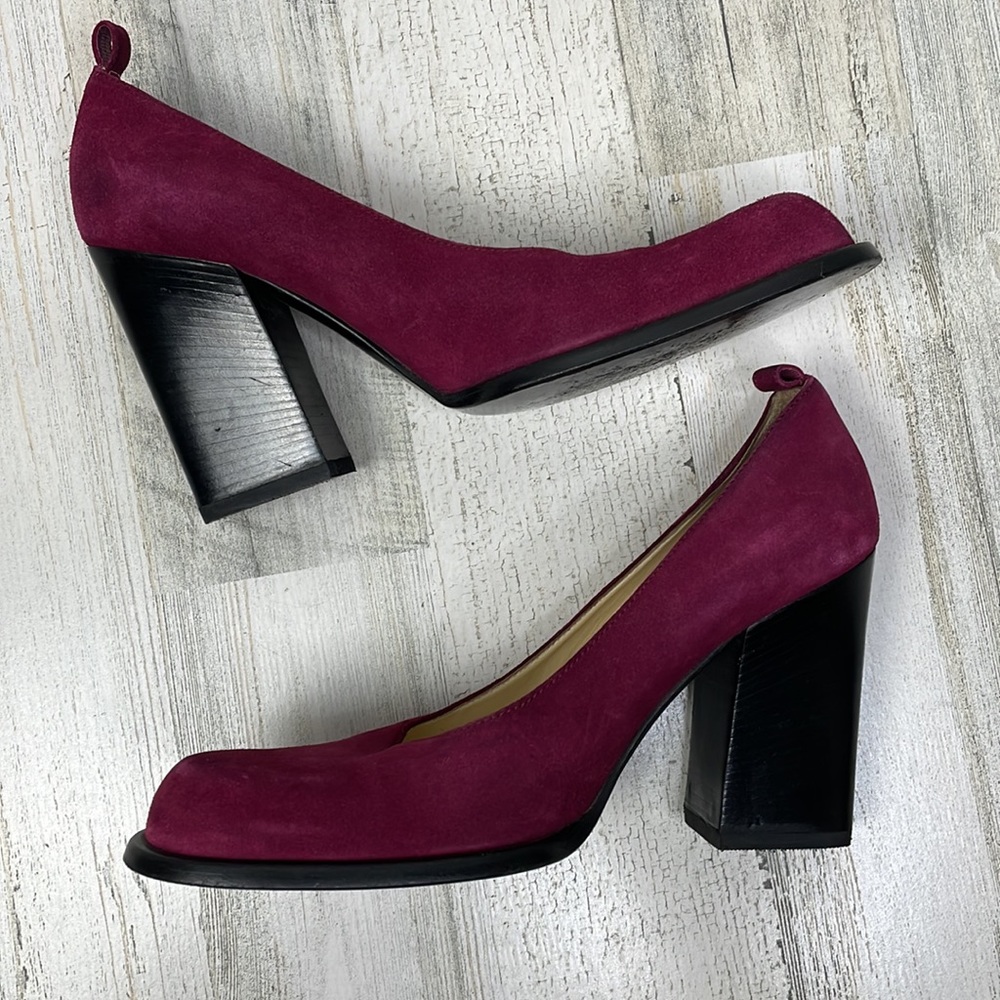 Miu Miu Fuchsia Suede Heels with Black Chunky Heel - Picture 6 of 14